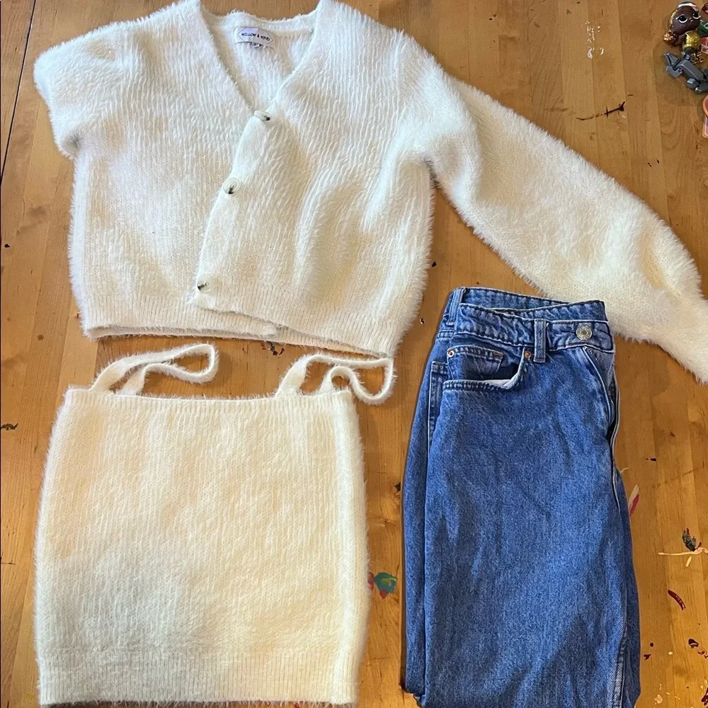 NEVER WORN Sweater & Tank Combo - Picture 1 of 3